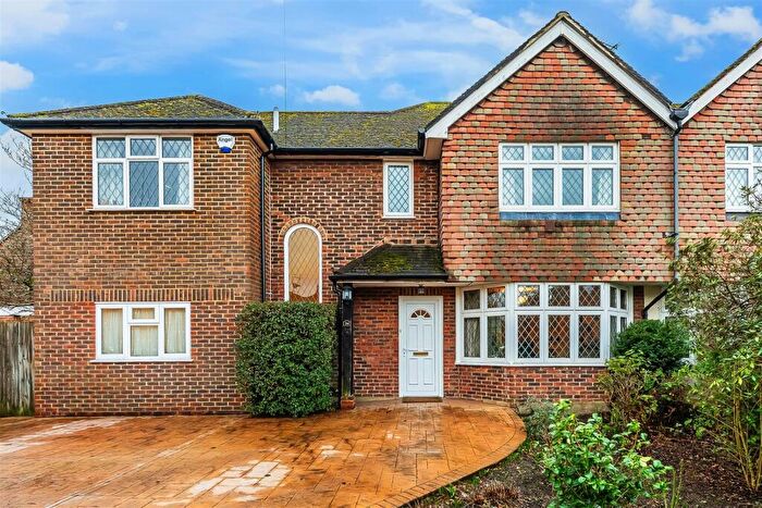 4 Bedroom Semi Detached House For Sale In Bramley Way, Ashtead, KT21