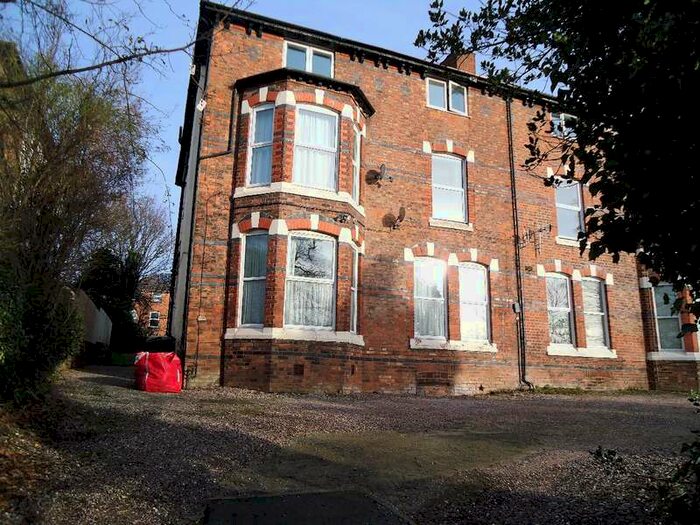 2 Bedroom Flat To Rent In Old Chester Road, Bebington, CH42