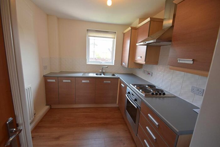 2 Bedroom Flat To Rent In Chorlton Road, Hulme, Manchester, Manchester, M15