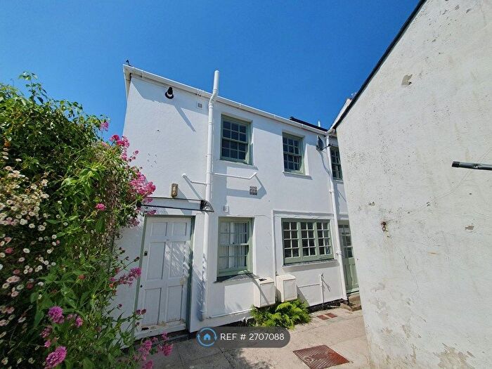 Studio To Rent In St. Thomas Street, Penryn, TR10