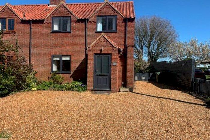 3 Bedroom Property To Rent In Docking Road, King's Lynn, PE31