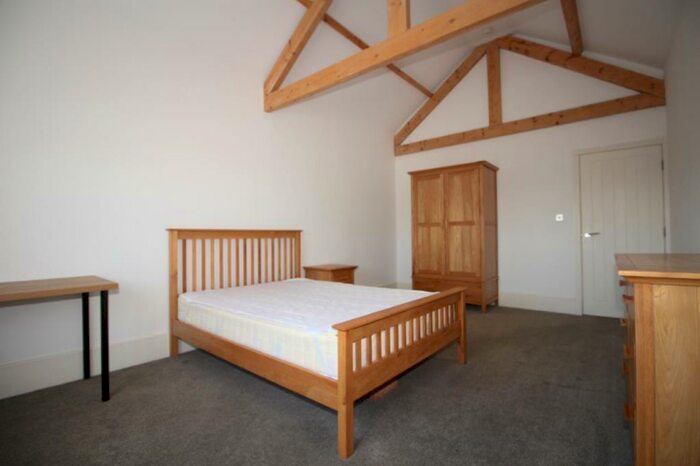 5 Bedroom Duplex To Rent In Graingerville South, Westgate Road, Newcastle Upon Tyne, NE4