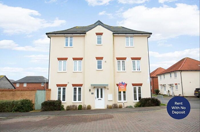 4 Bedroom Semi-Detached House To Rent In Millyard Road, Aylesham, Canterbury, Kent, CT3