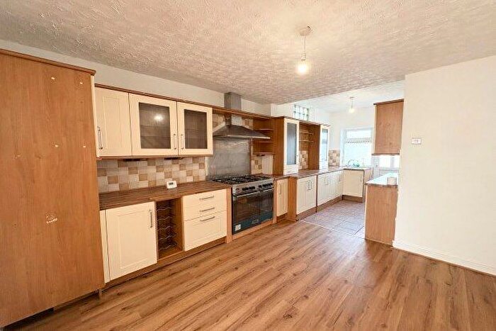 3 Bedroom Terraced House To Rent In Manchester Road East, Manchester, M38