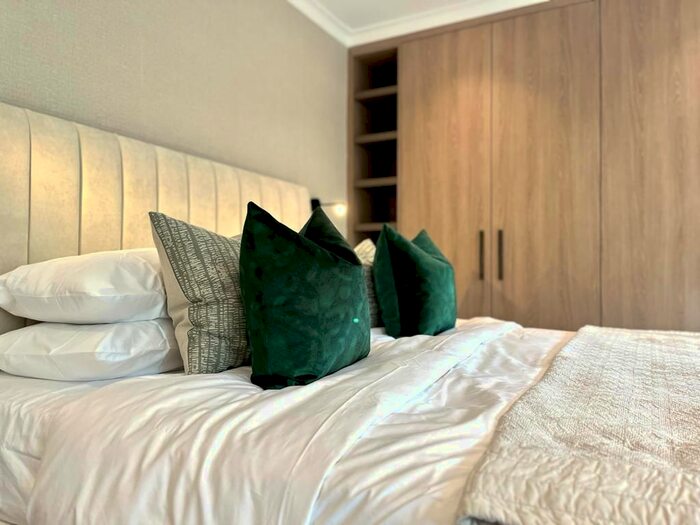 1 Bedroom Flat To Rent In Hans Place, Knightsbridge, London, SW1X