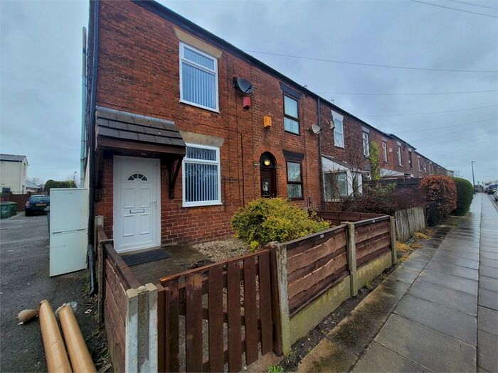 2 Bedroom End Of Terrace House To Rent In Beech Street, Radcliffe, Manchester, Lancashire, M26