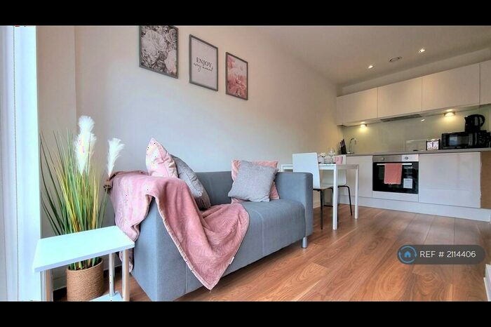 Studio To Rent In Block C, Liverpool, L1