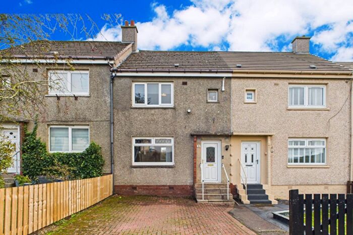 2 Bedroom Terraced House For Sale In Albert Road, Shotts, ML7