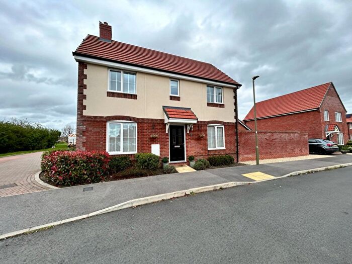 3 Bedroom Detached House For Sale In Buzzard Rise, Didcot, OX11