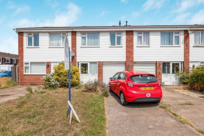 3 Bedroom Terraced House For Sale In Winterborne Road, Abingdon, OX14