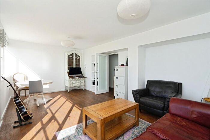 1 Bedroom Apartment For Sale In Kings Road, Brighton, BN1