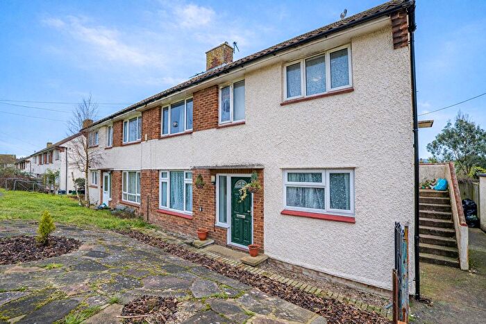 2 Bedroom Flat For Sale In Chambers Road, St. Leonards-On-Sea, TN38