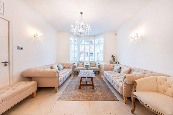 4 Bedroom Terraced House For Sale In Waverley Avenue, Wembley, HA9