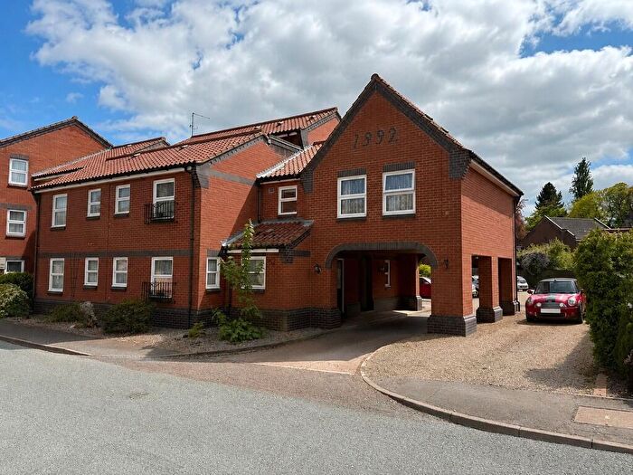 2 Bedroom Flat For Sale In Angel Court, Cromer Road, NR28