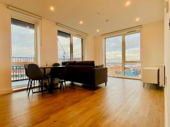 2 Bedroom Flat To Rent In Snowhill Wharf, Shadwell Street, Birmingham, B4