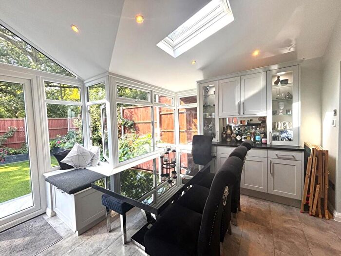 4 Bedroom Detached House For Sale In Thirlmere, Stevenage, SG1
