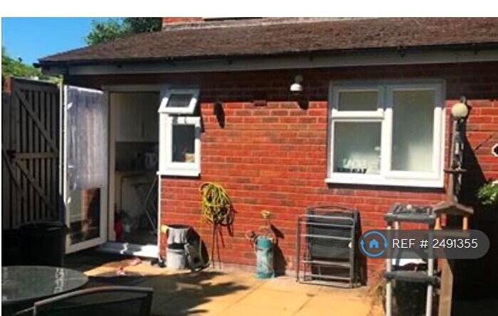 1 Bedroom Maisonette To Rent In Waller Avenue, Luton, LU4