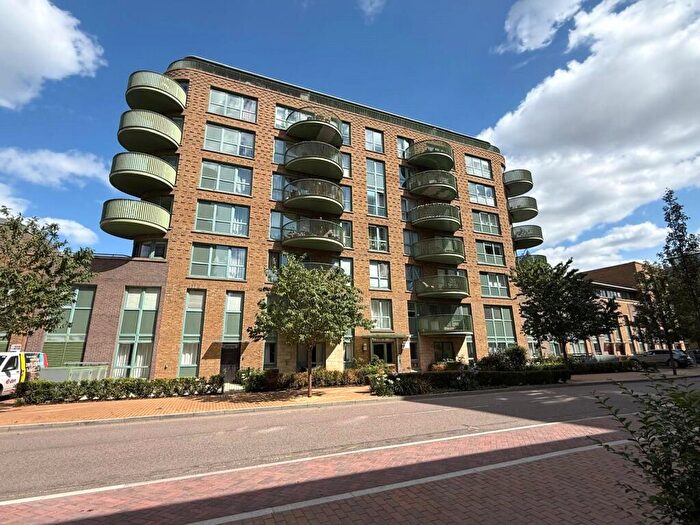 2 Bedroom Flat For Sale In Ottley Drive, London, SE3