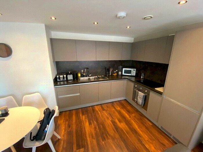 2 Bedroom Apartment To Rent In Wilburn Basin, Ordsall Lane, Salford, M5