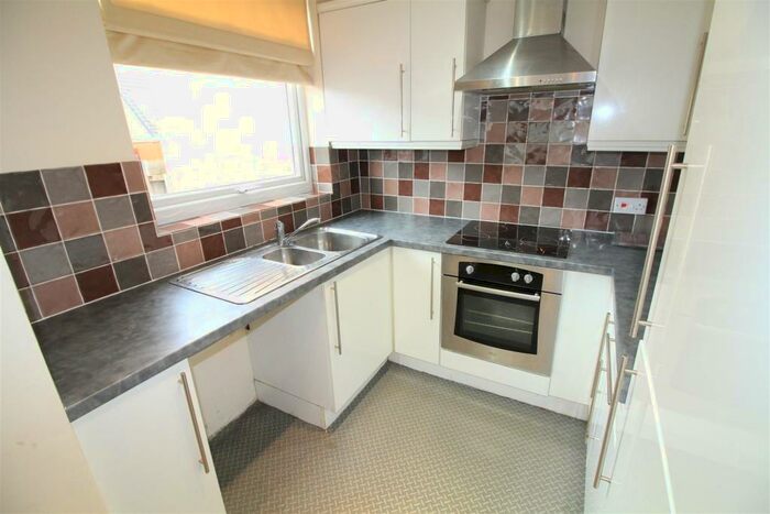 1 Bedroom Flat To Rent In Lilac GroveBeestonNottingham, NG9