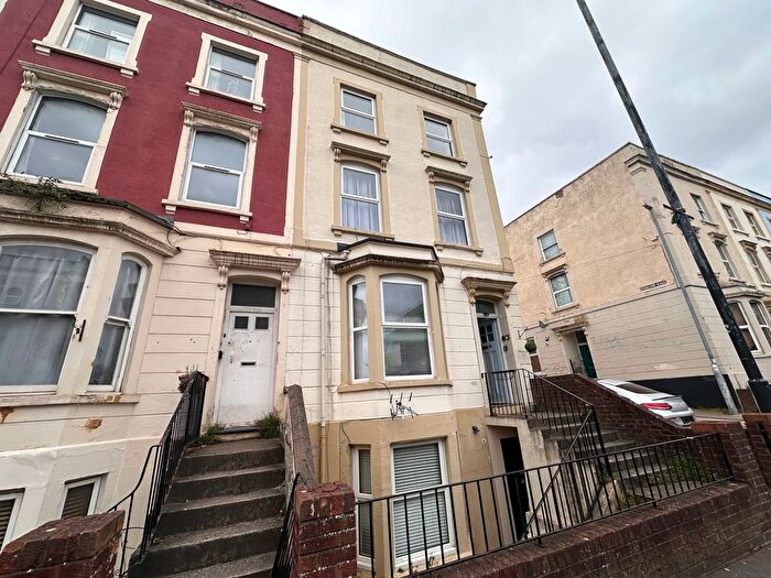 1 Bedroom Flat To Rent In City Road, St Pauls, Bristol, BS2