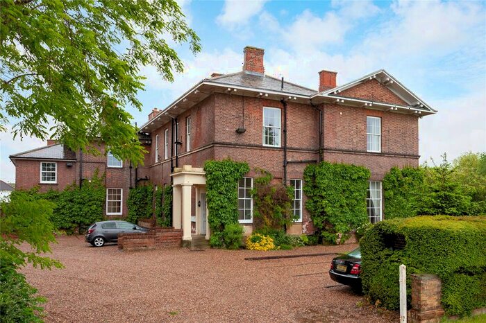 2 Bedroom Flat For Sale In Dower Chase, Escrick, York, YO19