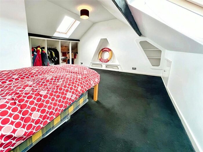 3 Bedroom End Of Terrace House For Sale In Hatfield Road, Ramsgate, Kent, CT11