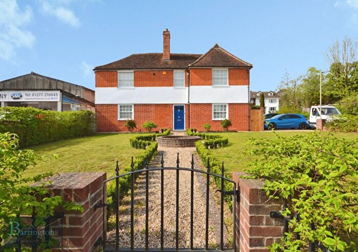 3 Bedroom Character Property To Rent In Hutton Road, Brentwood, Essex, CM15