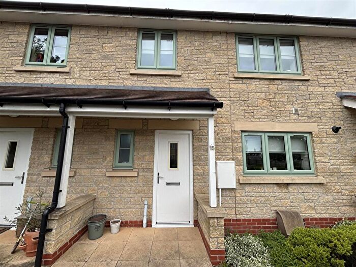 4 Bedroom Terraced House To Rent In Herbert Gardens, Farmborough, Bath, BA2