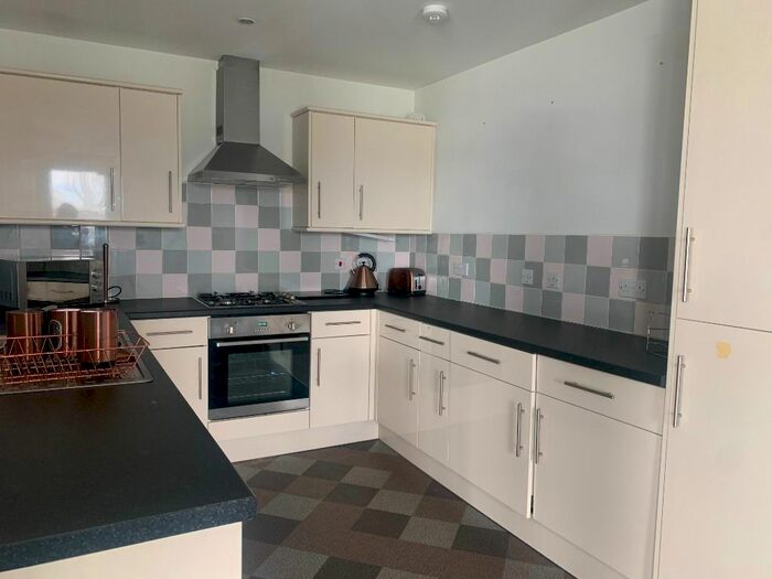 2 Bedroom Flat To Rent In West Victoria Dock Road (Sgl), Dundee, DD1