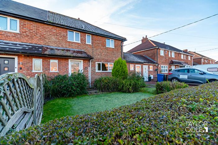 3 Bedroom Terraced House For Sale In Manor Road, Mile Oak, Tamworth, B78