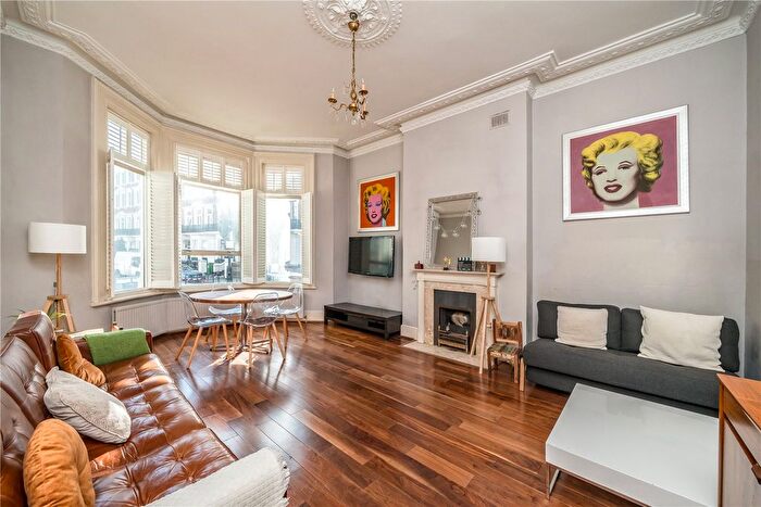 1 Bedroom Flat To Rent In Hazlitt Road, London, W14