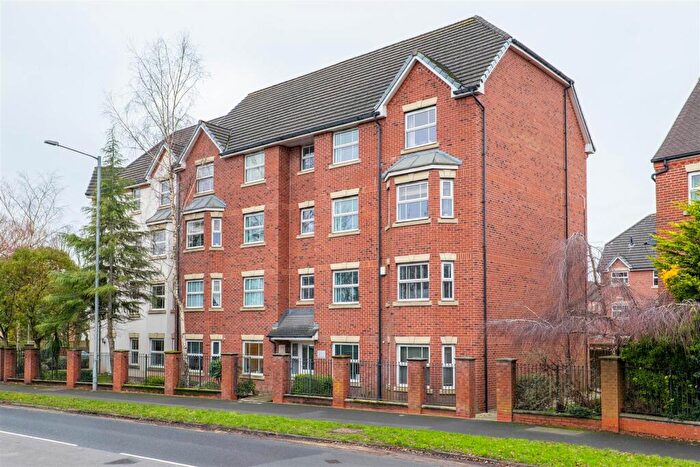 2 Bedroom Apartment For Sale In Great Park Drive, Leyland, PR25
