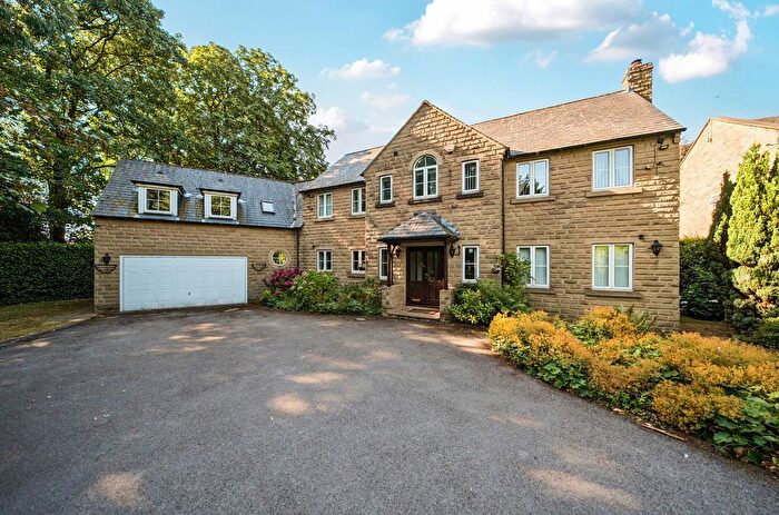 5 Bedroom Detached House For Sale In Ferndale, Foxhill Court, Weetwood, Leeds, LS16