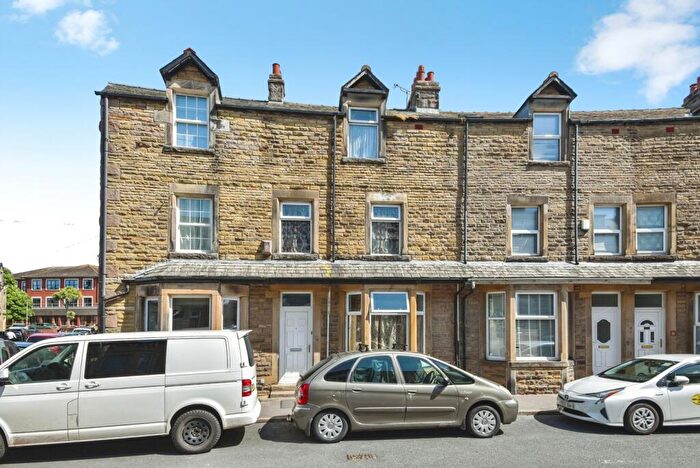 4 Bedroom Terraced House For Sale In Kensington Road, Morecambe, Lancashire, LA4