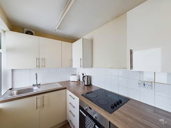 4 Bedroom Terraced House To Rent In St. Martins Place, Brighton, BN2