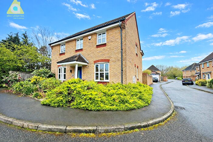 4 Bedroom Detached House For Sale In Lee Bank, Westhoughton, BL5
