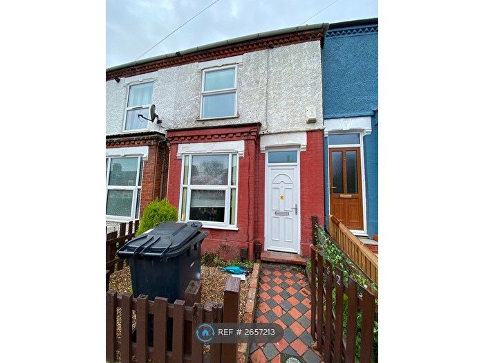 1 Bedroom Flat To Rent In Silver Road, Norwich, NR3