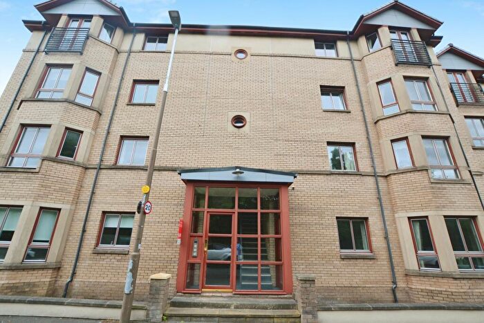 2 Bedroom Flat To Rent In South Groathill Avenue, Edinburgh, EH4