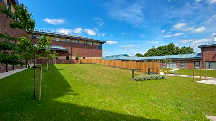 1 Bedroom Apartment To Rent In Rufus Court, LS14