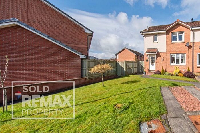 3 Bedroom End Of Terrace House For Sale In Dalling Avenue, Bathgate, EH48