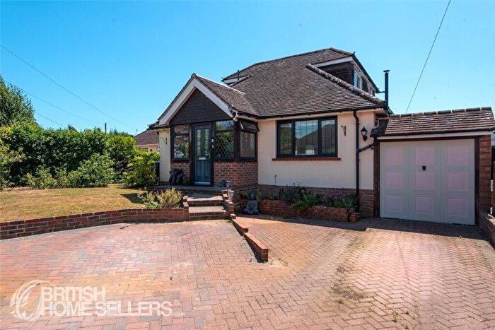 4 Bedroom Detached House For Sale In Maytree Avenue, Worthing, West Sussex, BN14