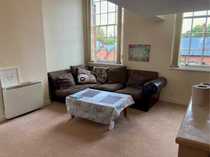 2 Bedroom Flat To Rent In Highcroft Road, Birmingham, B23