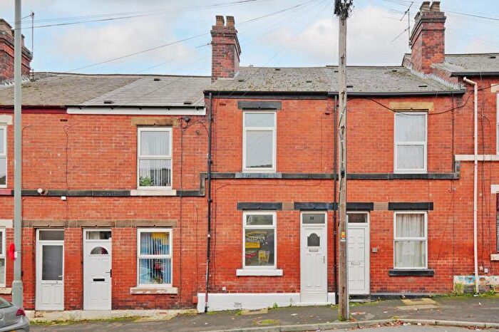 3 Bedroom Terraced House For Sale In Fife Street, Wincobank, Sheffield, S9