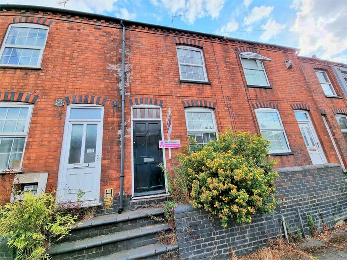 2 Bedroom Terraced House To Rent In Queens Road, Nuneaton, CV11