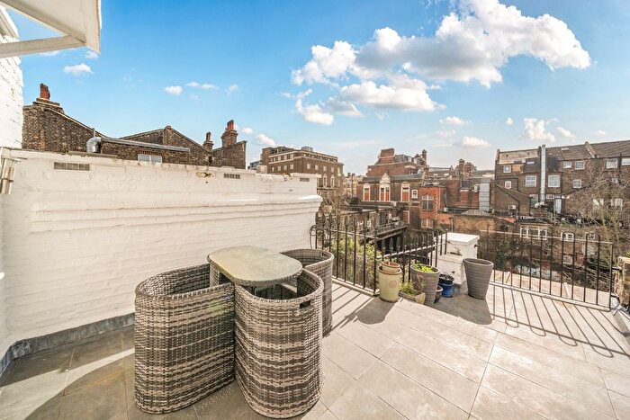 3 Bedroom Flat For Sale In Norroy Road, Putney, London, SW15