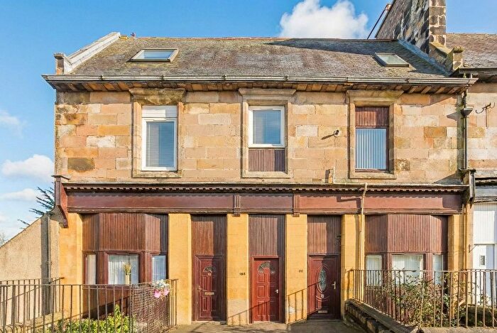3 Bedroom Maisonette For Sale In Lochgelly Road, Cowdenbeath, KY4