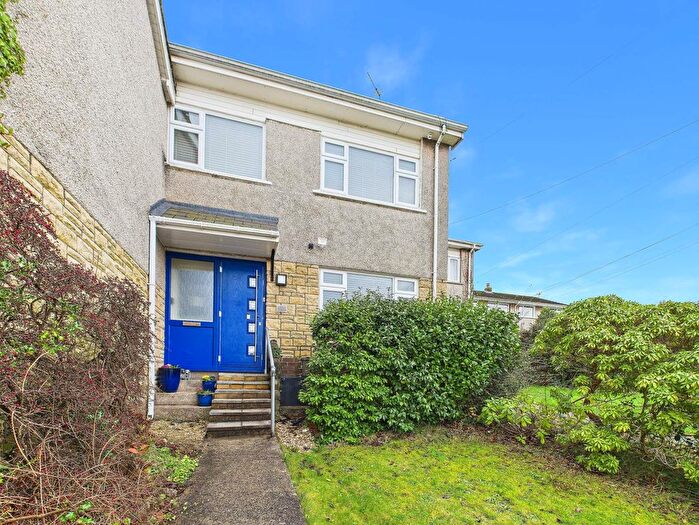 3 Bedroom Property For Sale In Pen-Y-Graig, Rhiwbina, Cardiff, CF14