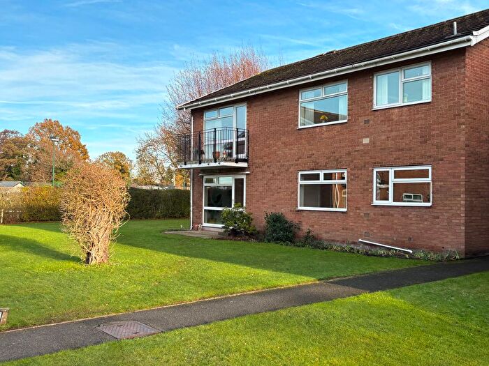 2 Bedroom Flat For Sale In Flat, Mere Court, Sandbach Road North, Alsager, Stoke-On-Trent, ST7