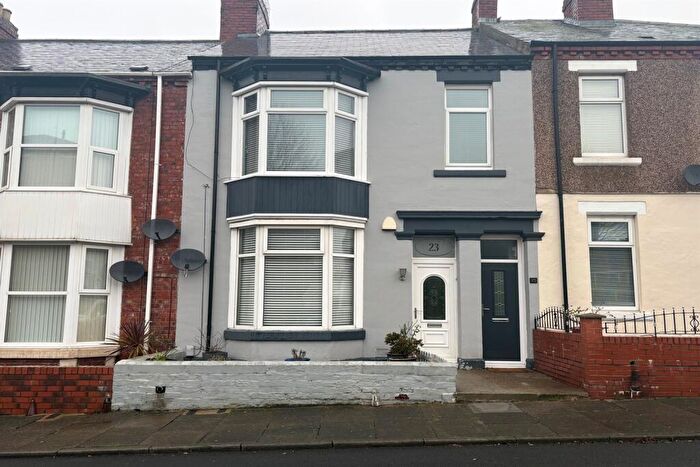 3 Bedroom Flat To Rent In Spohr Terrace, South Shields, NE33